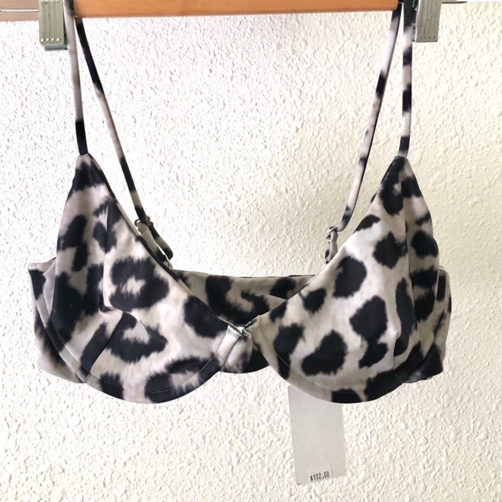 Mikoh Lima top in Safari